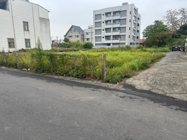 柳營區士賢街優境住宅建地(一),台南市柳營區士林段           